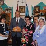 Genel Başkanımız Közhan Yazgan Çocuk Şölenimize Katılan Öğretmen ve Yöneticileri Kabul Etti Genel Başkanımız Közhan Yazgan Çocuk Şölenimize Katılan Öğretmen ve Yöneticileri Kabul Etti